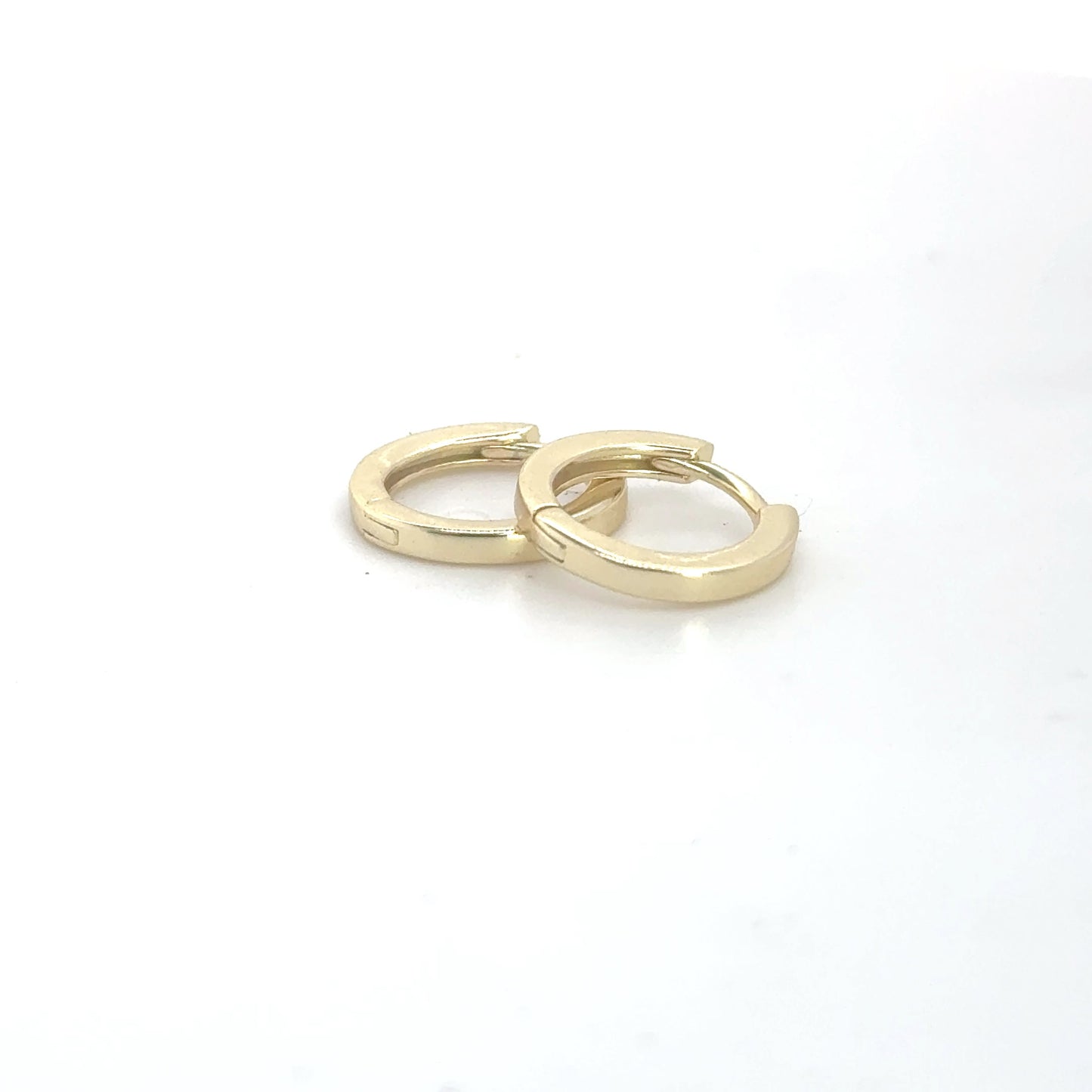 VERY CLASSIC SMALL HOOPS