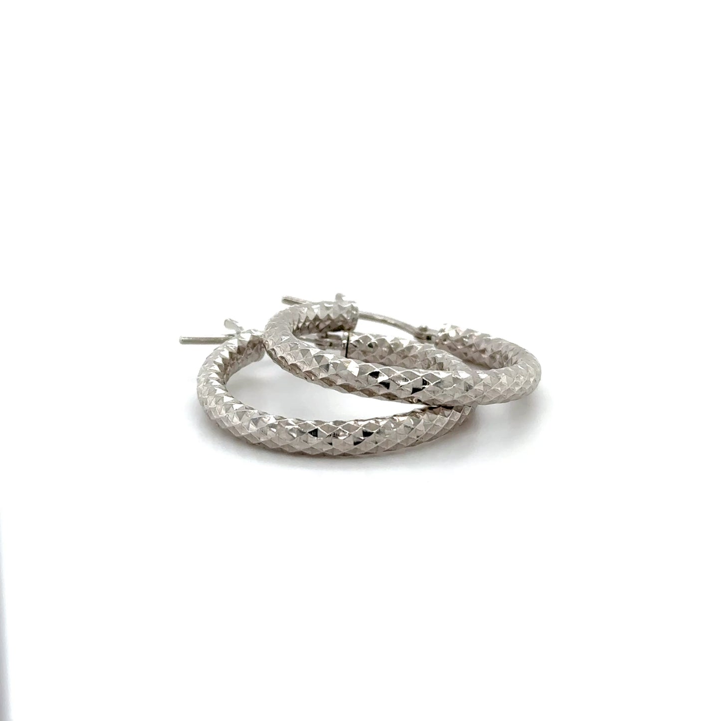 TEXTURE GOLD HOOPS
