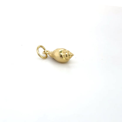 SNELL SHELL CHARM