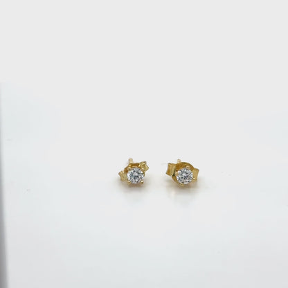 Round Studs