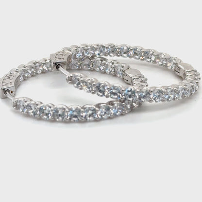 SHINY CLASP SILVER HOOP